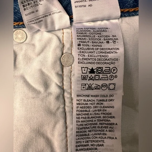 Levi’s 501 Cutoff Denim Shorts – Distressed, High Rise - Picture 8 of 12